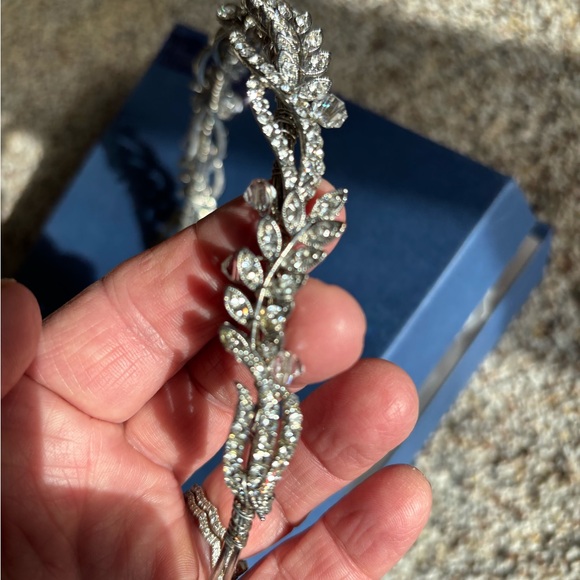 Bel Aire Bridal jeweled headband - Picture 10 of 12
